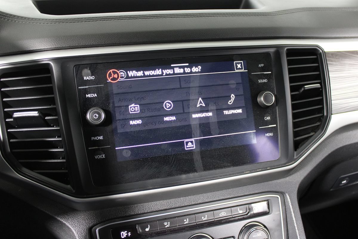 Used 2021 Volkswagen Atlas Cross Sport SE w/ Panoramic Sunroof Package AWD/4WD image 30
