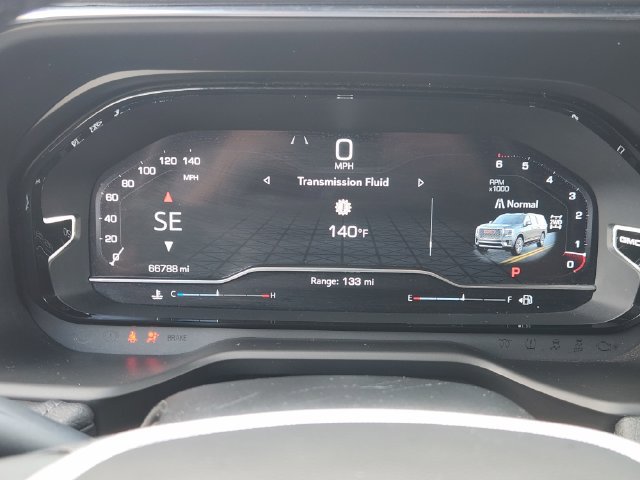 Used 2024 GMC Yukon Denali AWD/4WD image 13