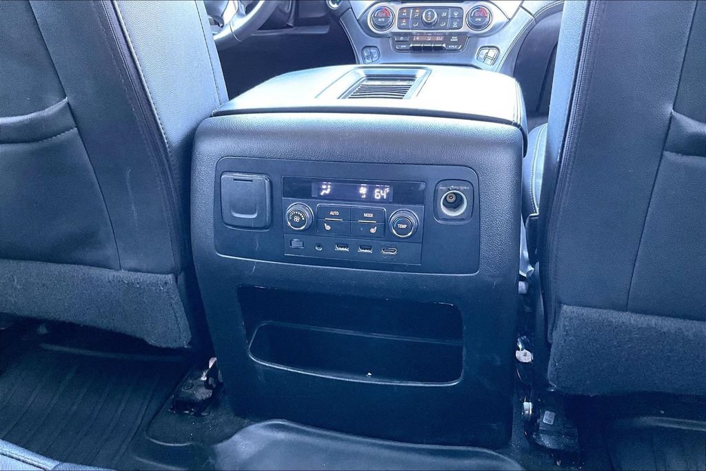 Used 2017 Chevrolet Suburban Premier AWD/4WD image 20