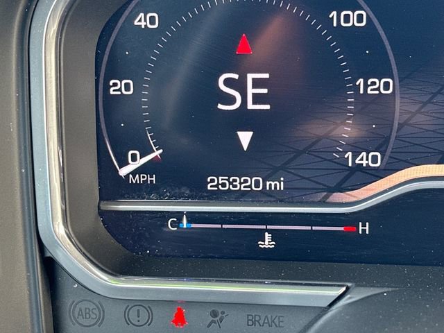 Used 2024 GMC Sierra 2500 AT4 w/ AT4 Premium Plus Package image 19