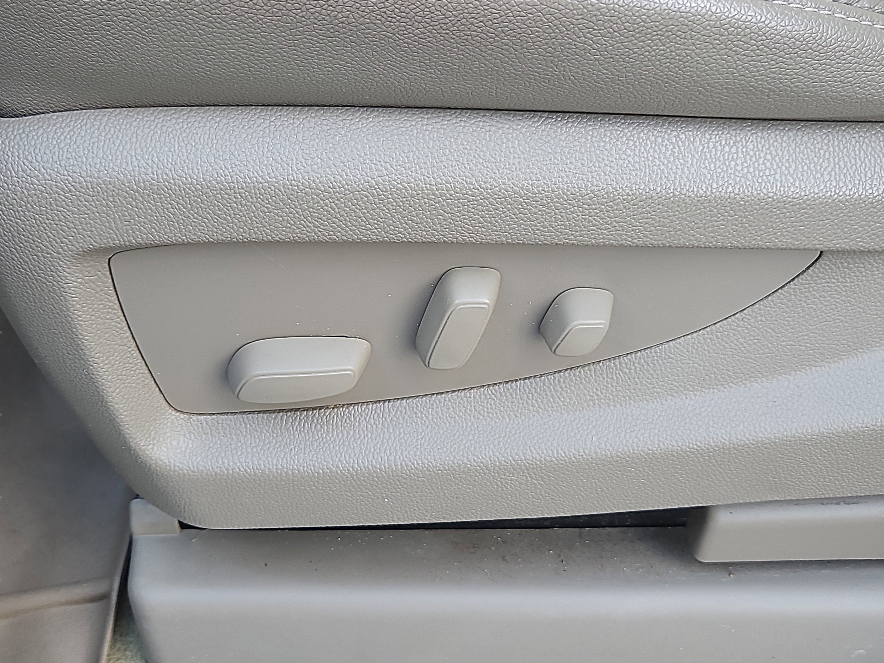 Used 2017 Chevrolet Tahoe LT image 21