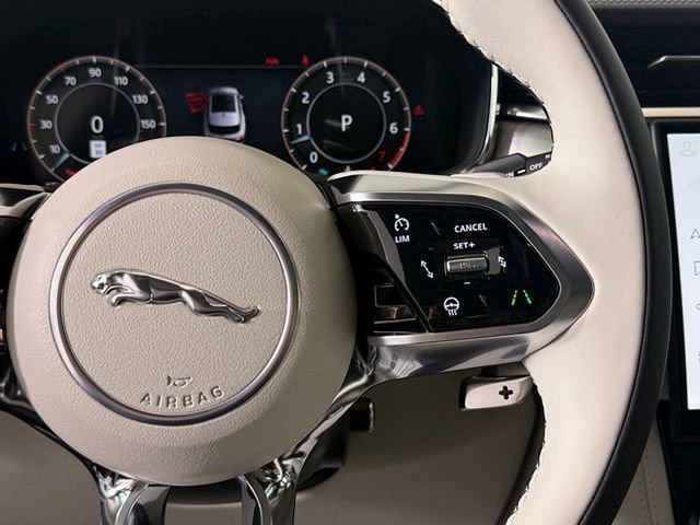 New 2026 Jaguar F-PACE R-Dynamic S image 40