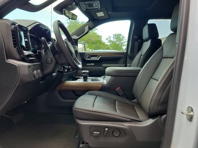 New 2026 Chevrolet Silverado 1500 High Country w/ Technology Package AWD/4WD image 21