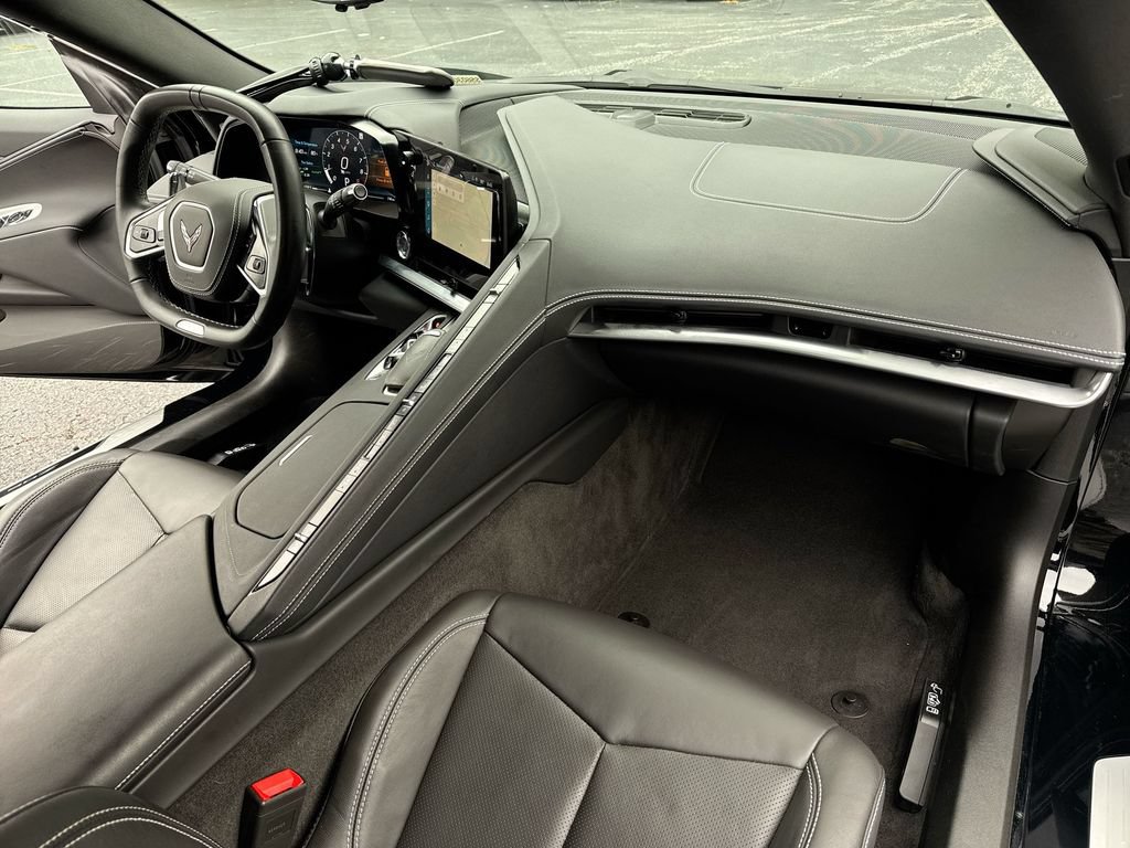 Used 2025 Chevrolet Corvette Z06 w/ Battery Protection Package RWD image 31