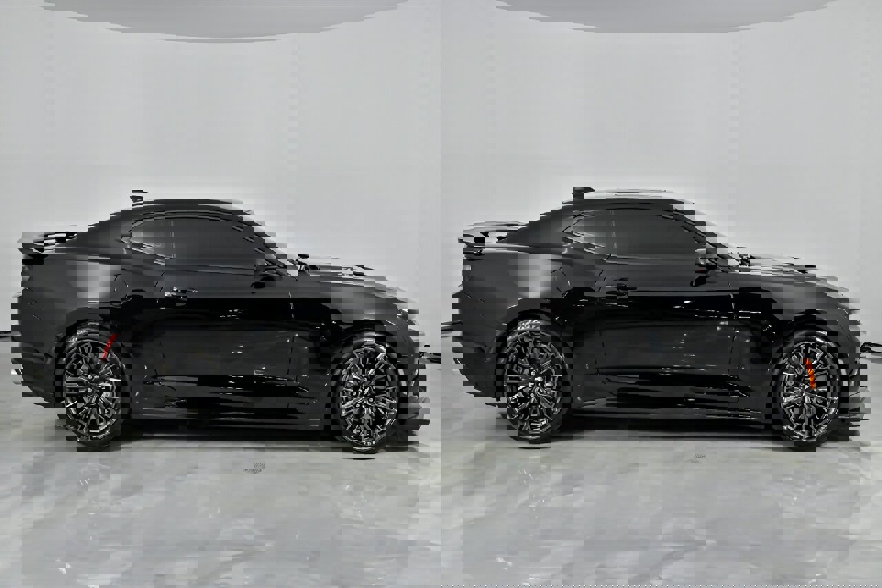 Used 2019 Chevrolet Camaro ZL1 image 14