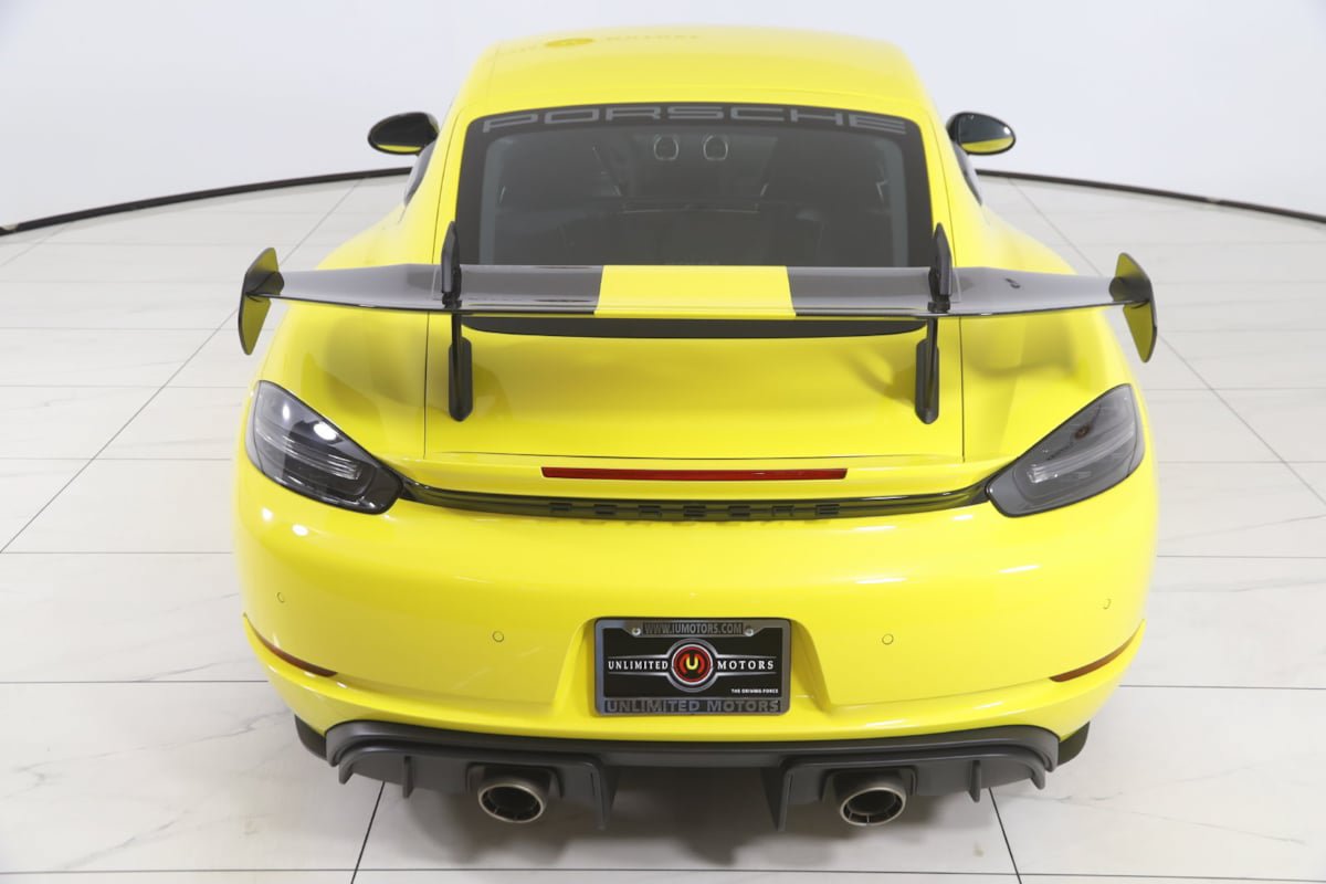 Used 2025 Porsche 718 Cayman GT4 RS w/ Weissach Package RWD image 79