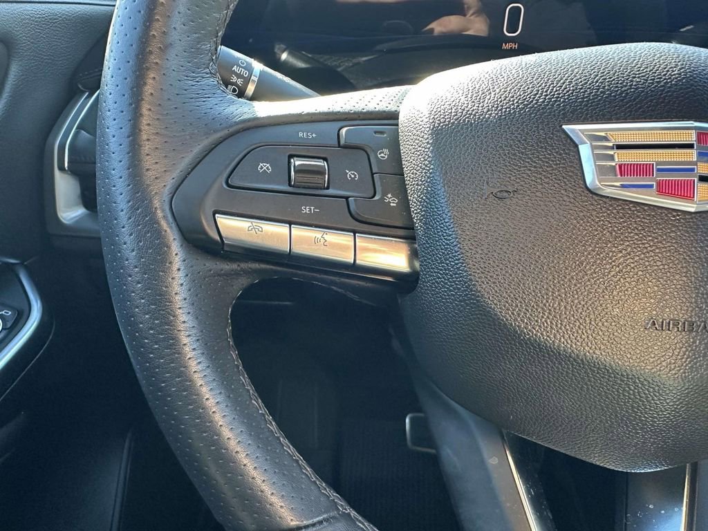 Used 2024 Cadillac XT4 Sport image 13