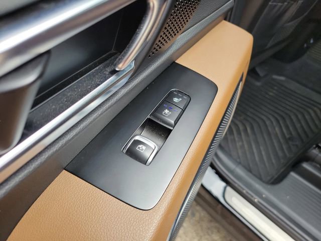 Used 2022 Kia Telluride SX w/ SX Prestige Package AWD/4WD image 21