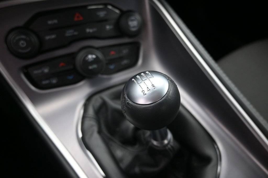 Used 2022 Dodge Challenger R/T w/ Shaker Package RWD image 19