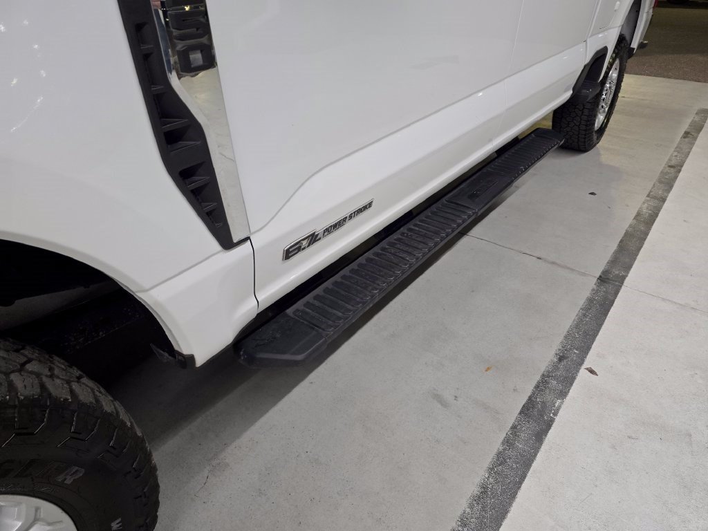 Used 2025 Ford F250 XLT AWD/4WD image 11