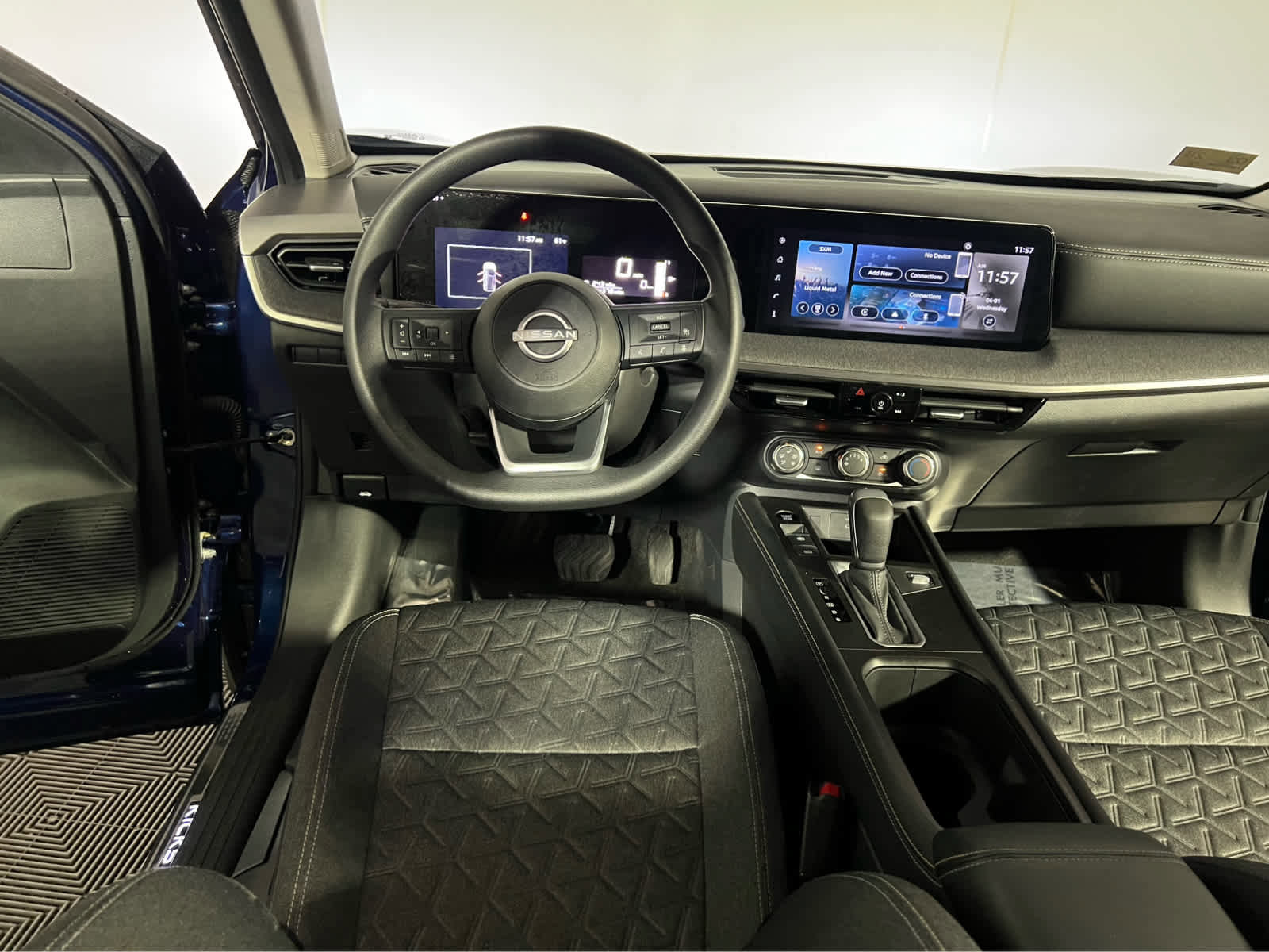 Certified 2025 Nissan Kicks SV w/ Illumination Package AWD/4WD image 12