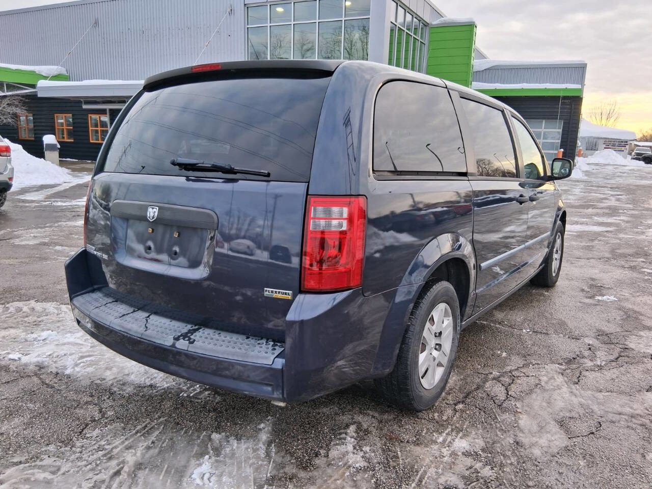 Used 2008 Dodge Grand Caravan SE image 7