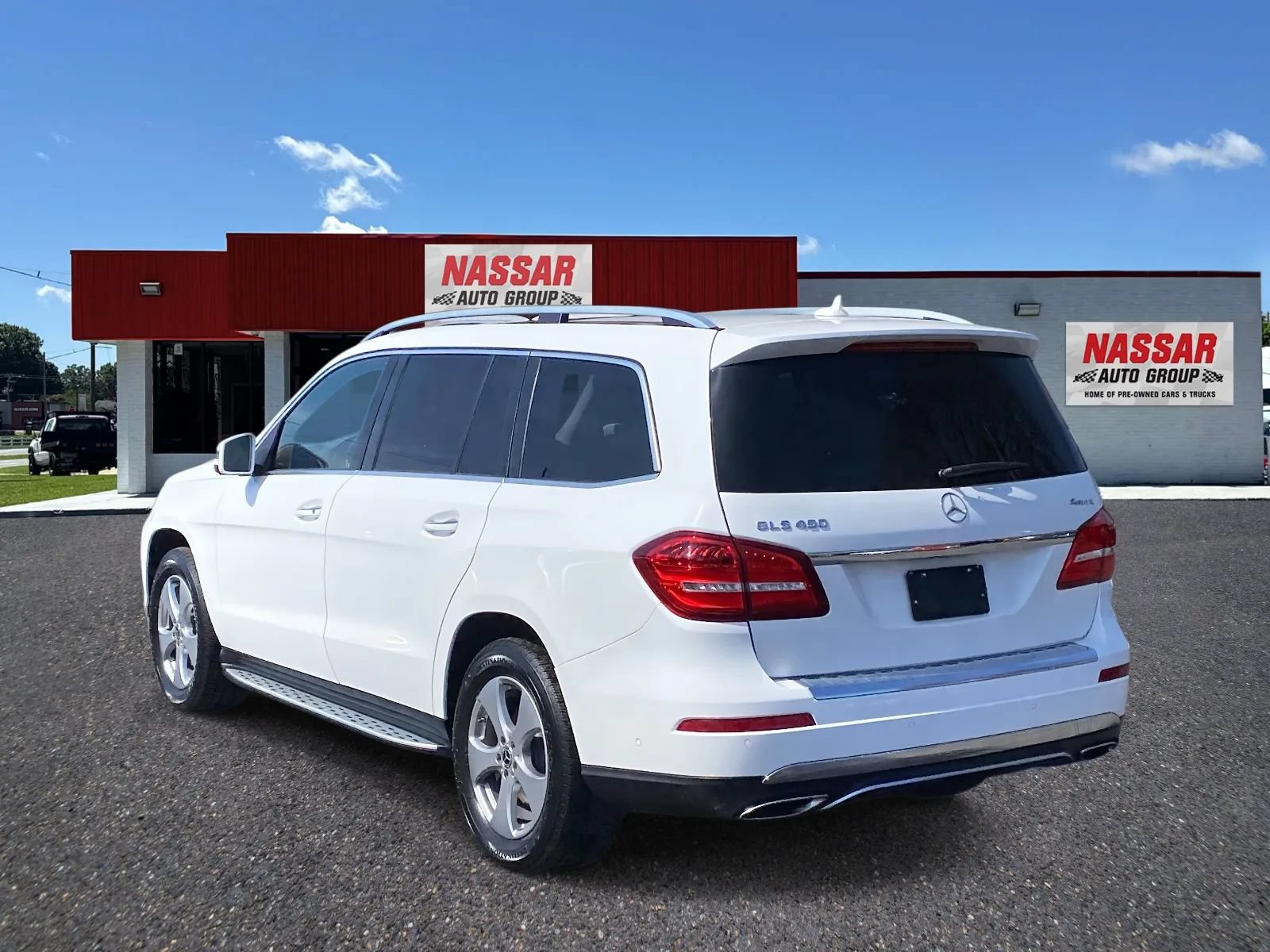 Used 2017 Mercedes-Benz GLS 450 4MATIC w/ Premium Package image 6