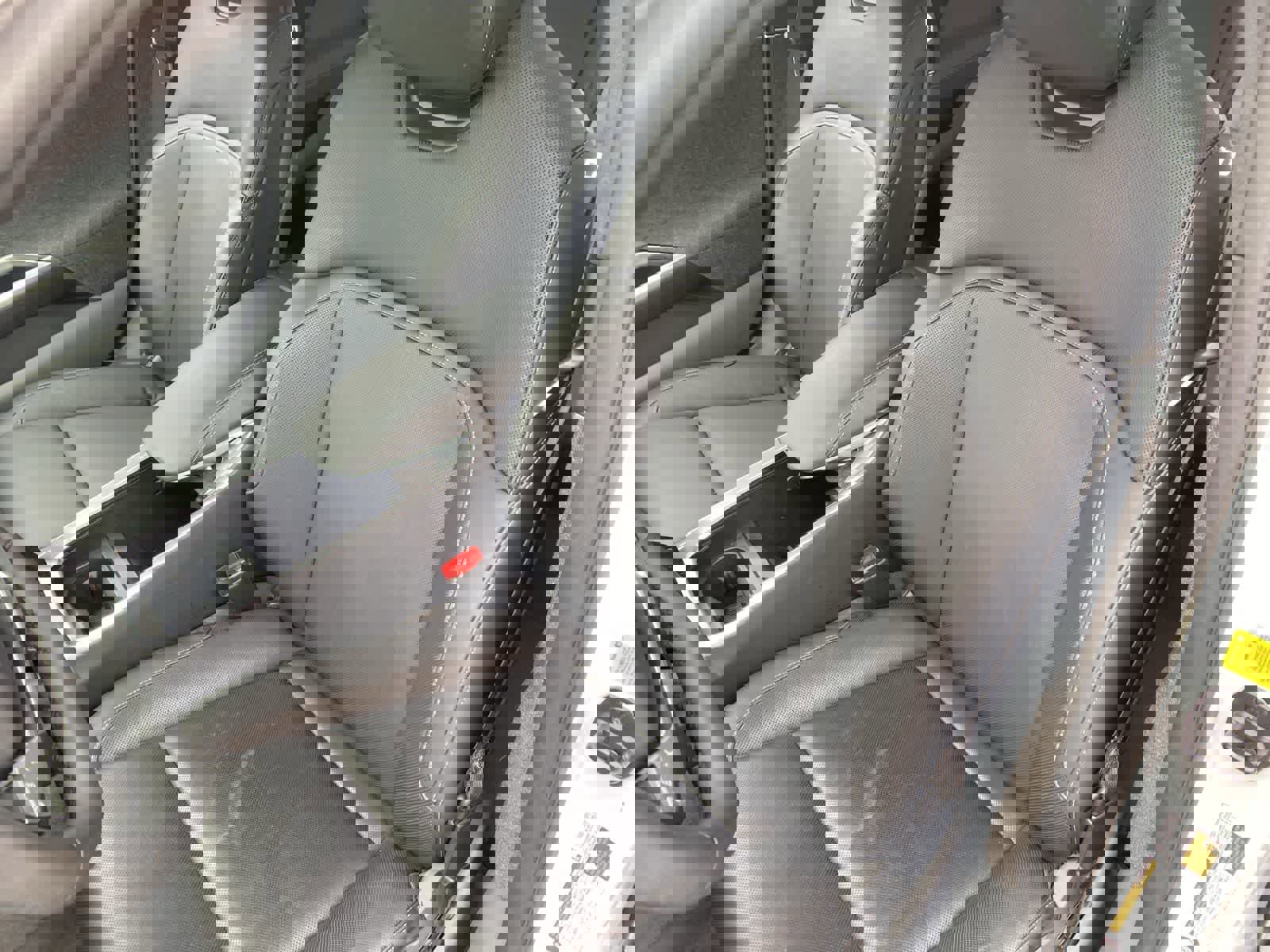 Used 2024 Lucid Air Pure image 11