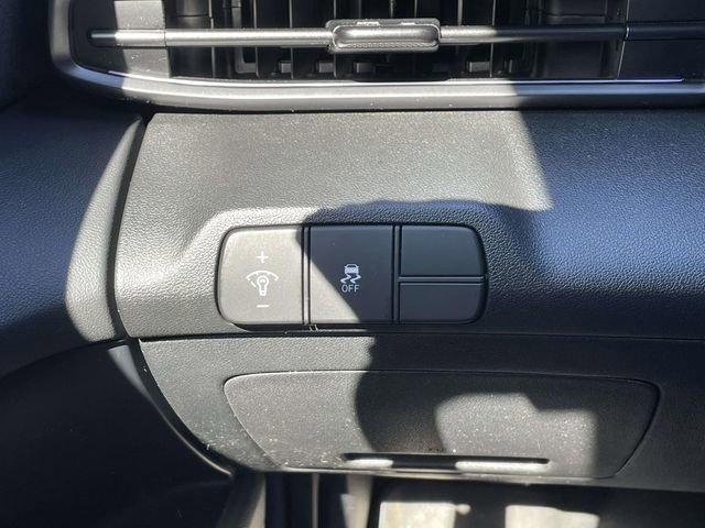 Used 2025 Hyundai Elantra N FWD image 18
