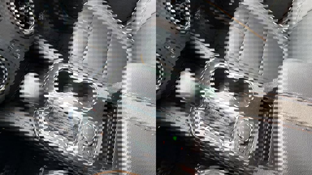 Certified 2022 Chevrolet Blazer Premier w/ Enhanced Convenience Package image 28