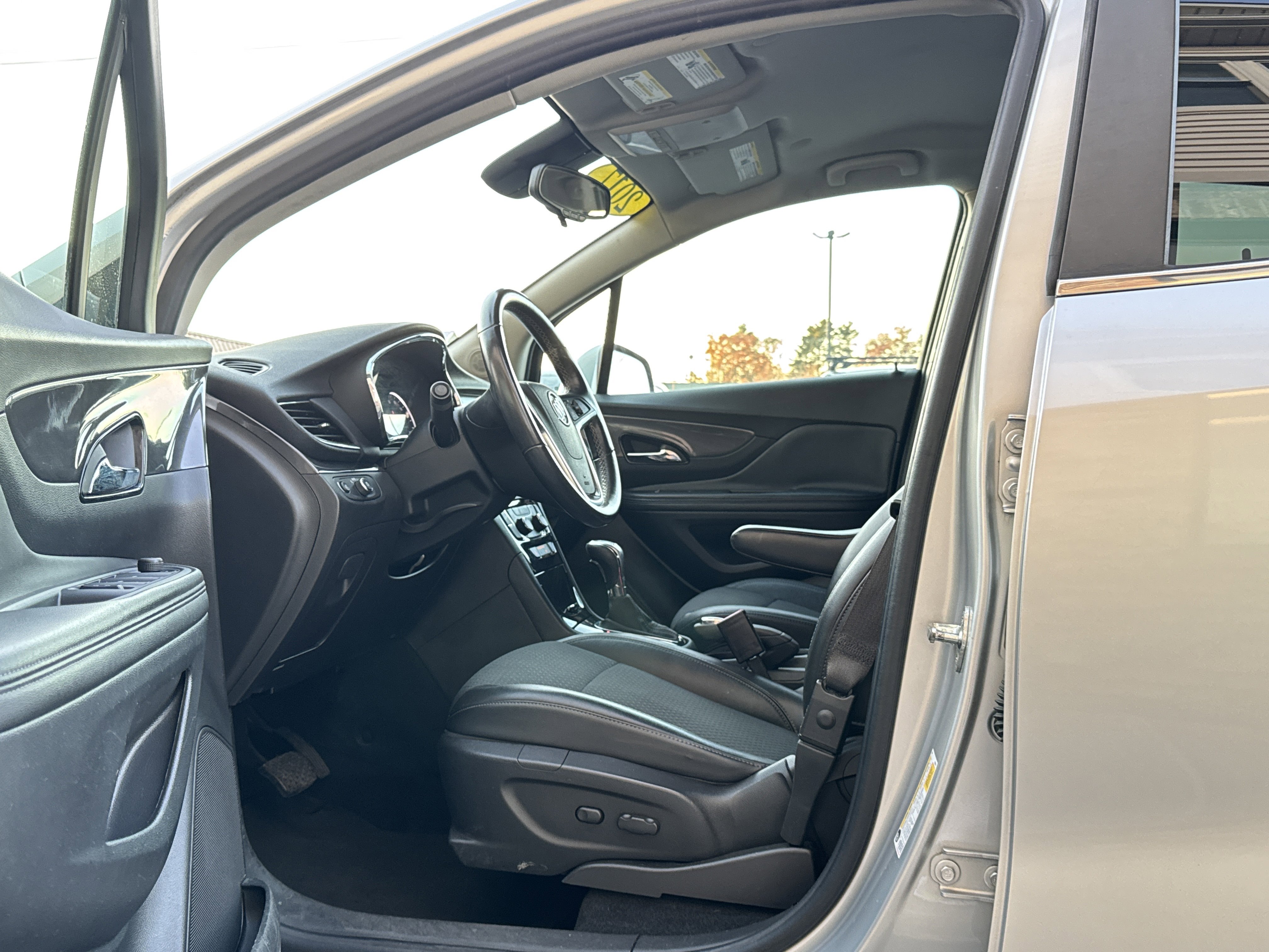Used 2017 Buick Encore Preferred image 9