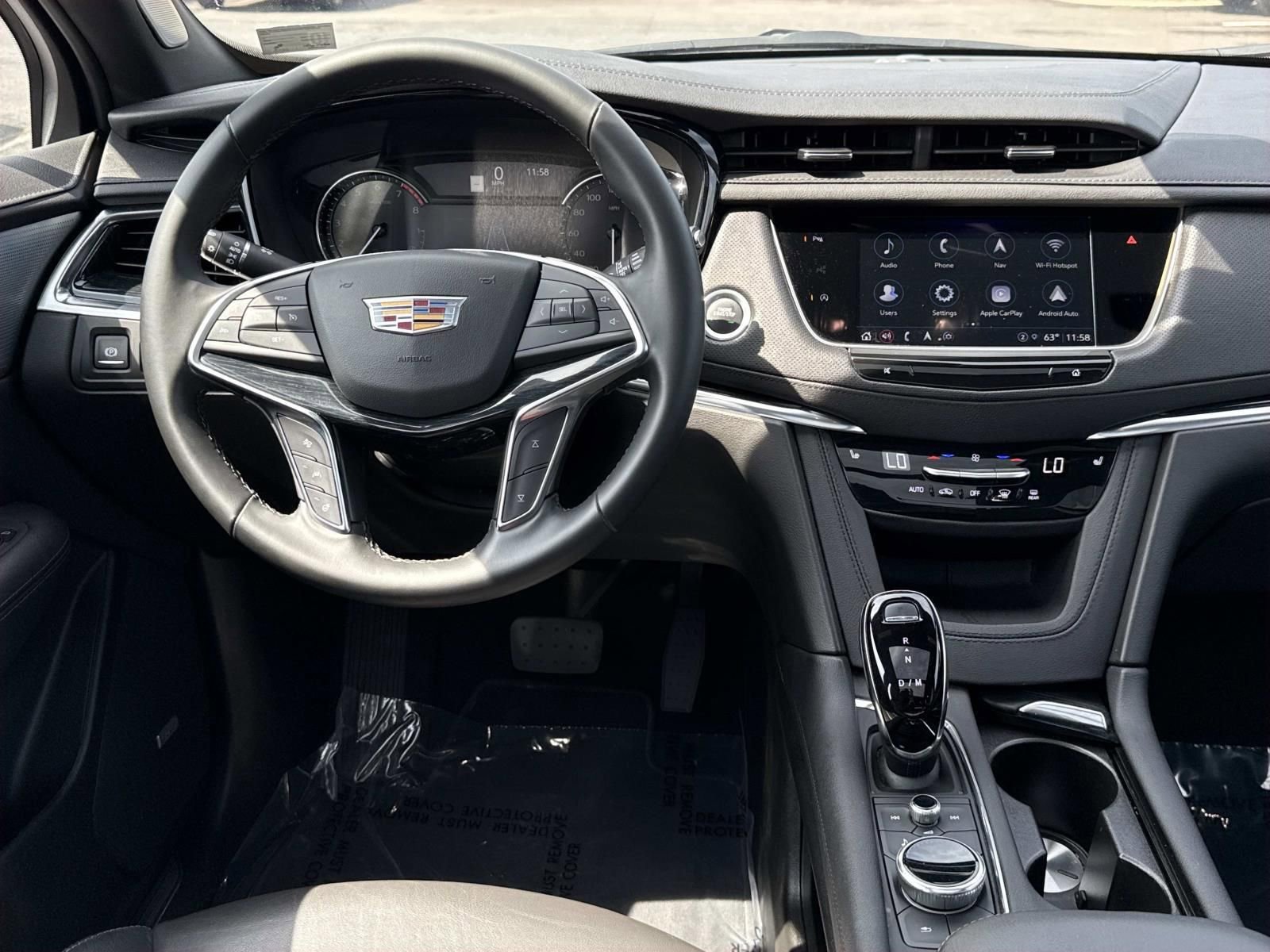 Used 2025 Cadillac XT5 Premium Luxury AWD/4WD image 8