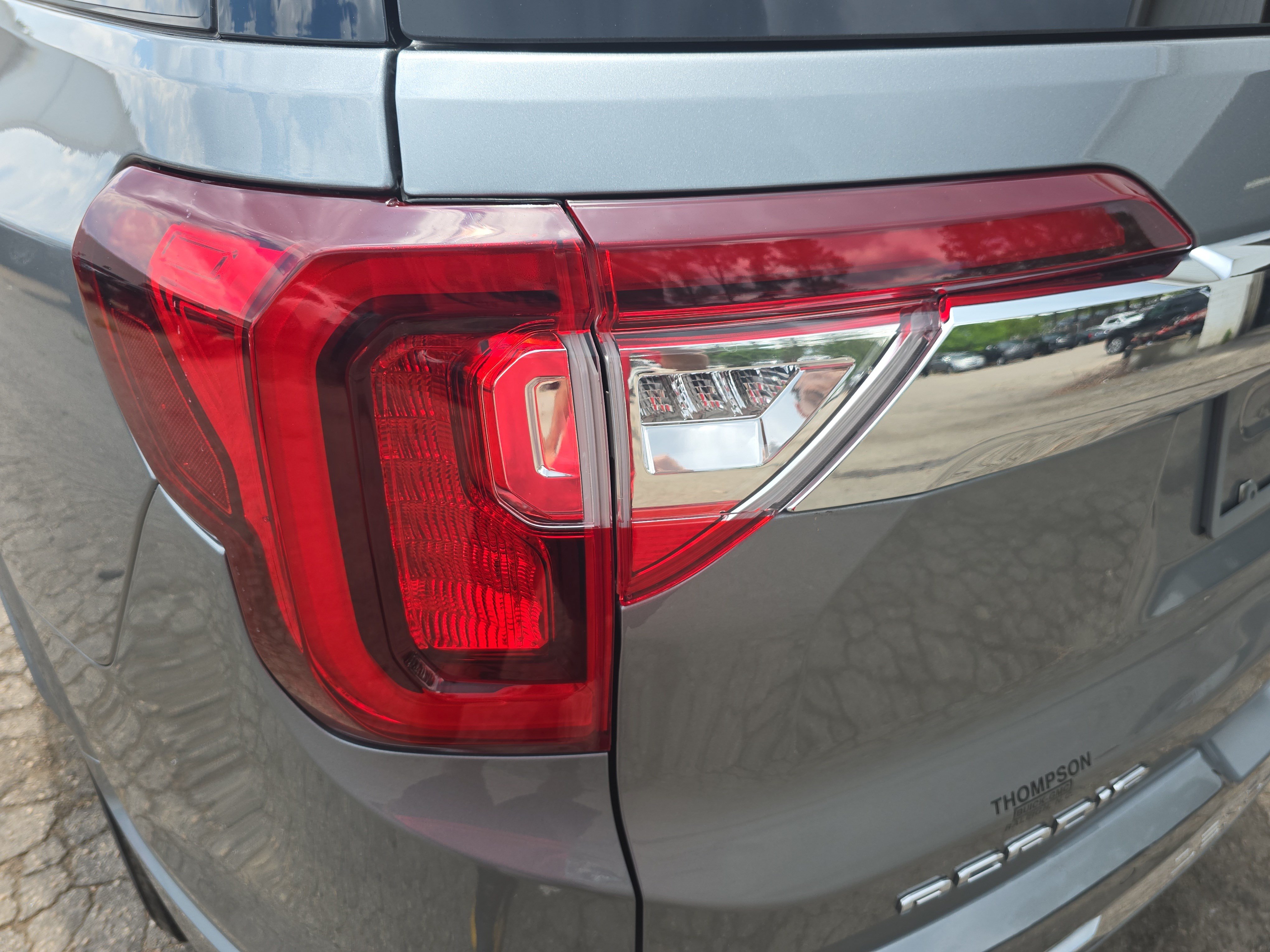 Used 2023 GMC Acadia Denali w/ Denali Ultimate Package FWD image 36
