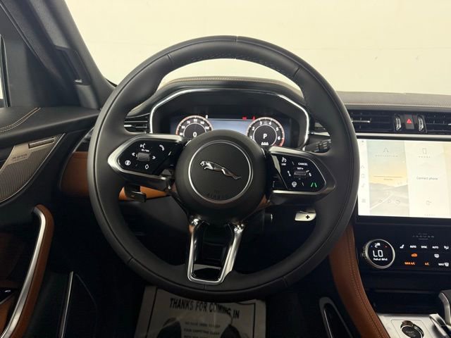 New 2026 Jaguar F-PACE R-Dynamic S image 20