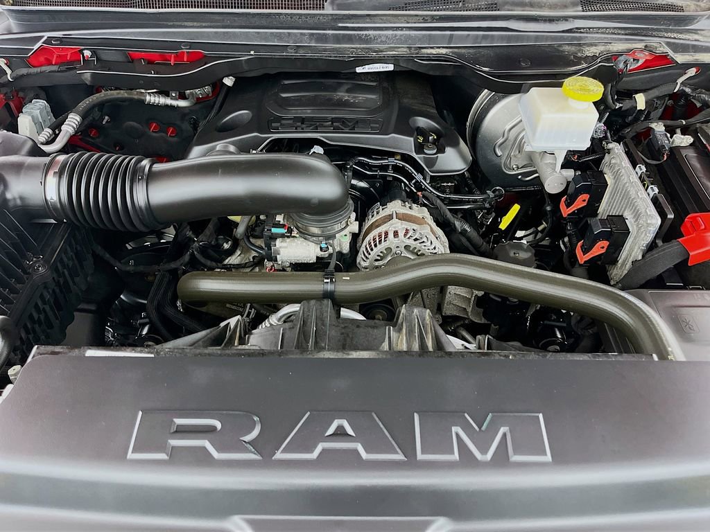 Used 2022 RAM 1500 Laramie AWD/4WD image 39