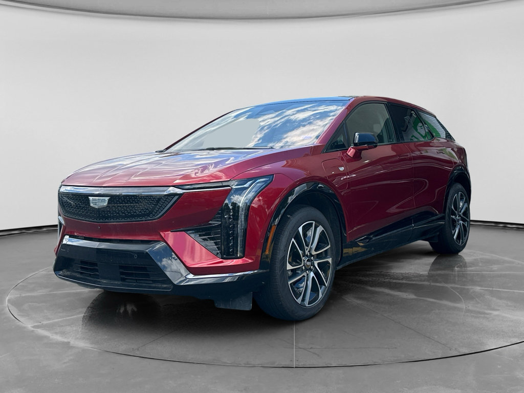 Used 2025 Cadillac Optiq Sport 2 w/ LPO, Floor Liner Package