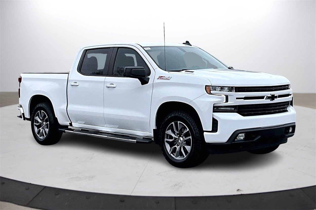 Used 2021 Chevrolet Silverado 1500 RST image 2