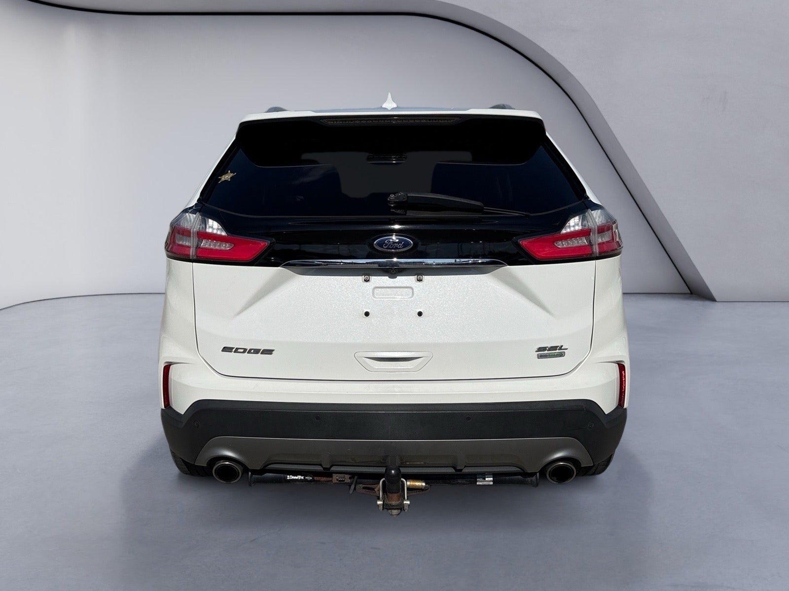 Used 2020 Ford Edge SEL w/ Convenience Package FWD image 4