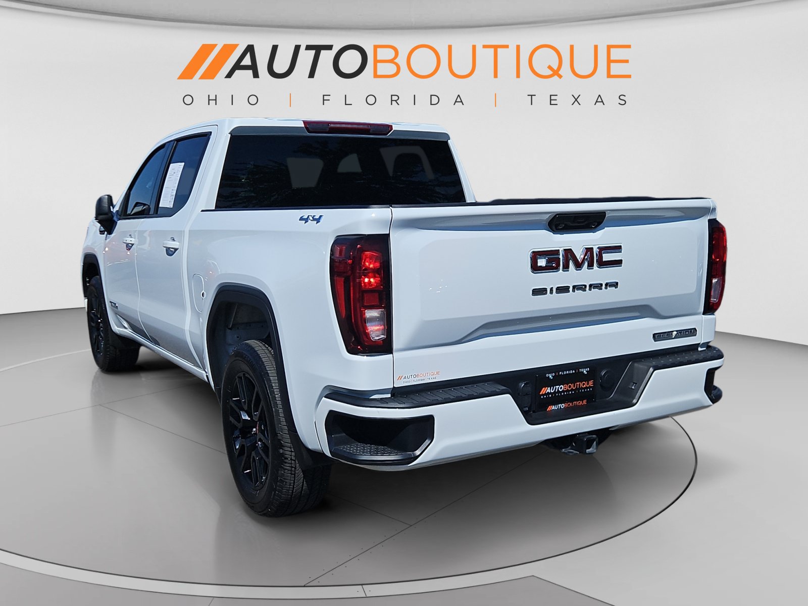 Used 2025 GMC Sierra 1500 Elevation AWD/4WD image 3