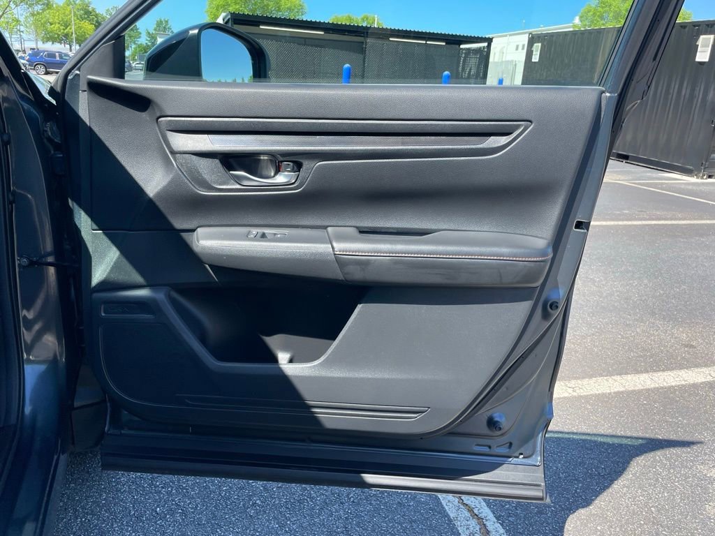 Certified 2025 Honda CR-V Sport-L image 30