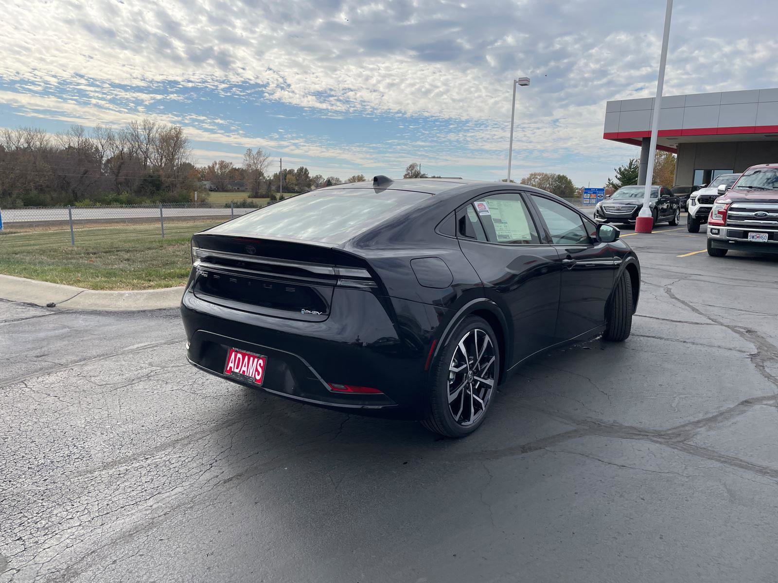 Used 2026 Toyota Prius XSE Premium w/ Limited Premium Package image 8