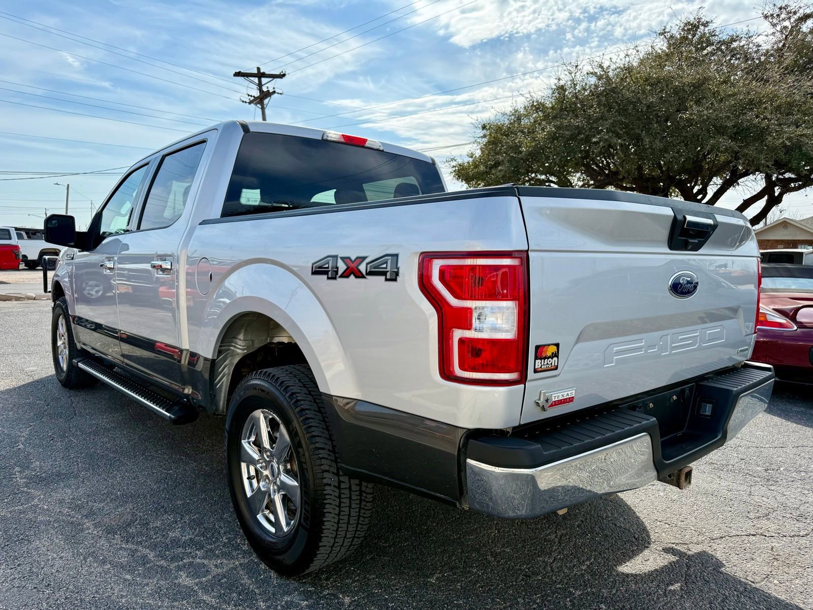 Used 2019 Ford F150 XLT w/ Equipment Group 302A Luxury image 5