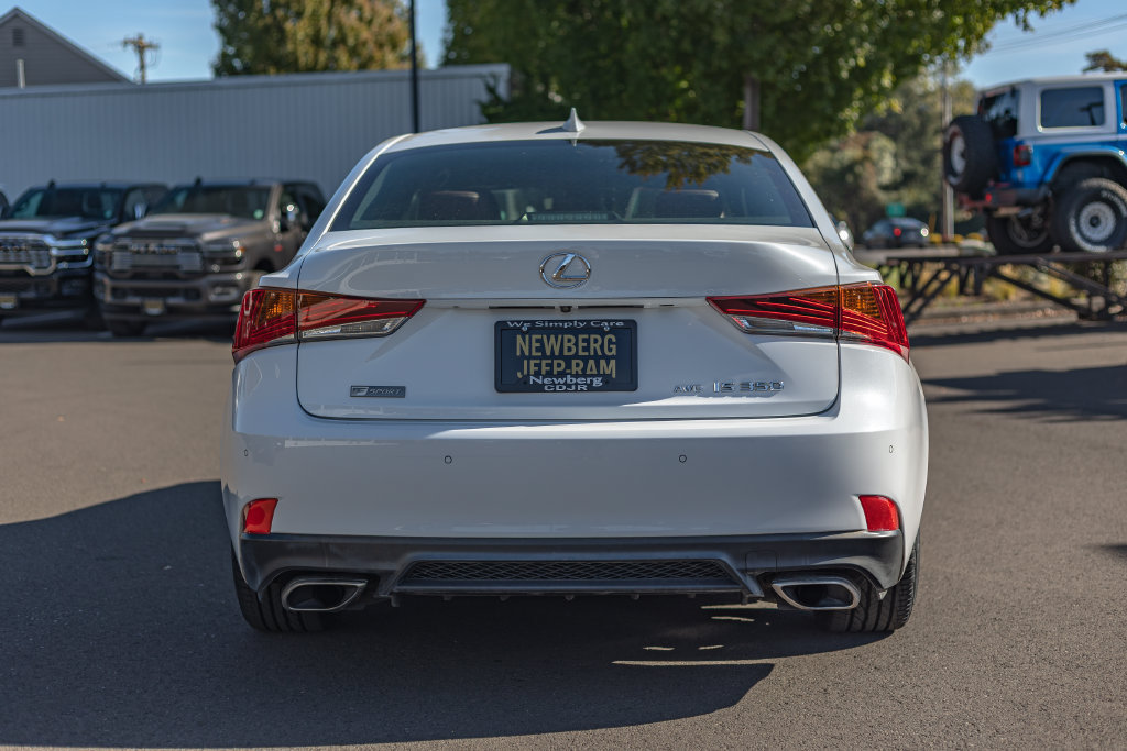 Used 2018 Lexus IS 350 AWD image 8