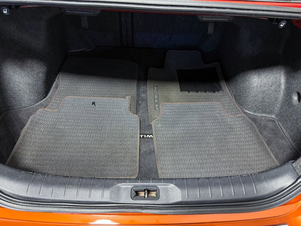 Used 2022 Nissan Altima 2.0 SR image 36