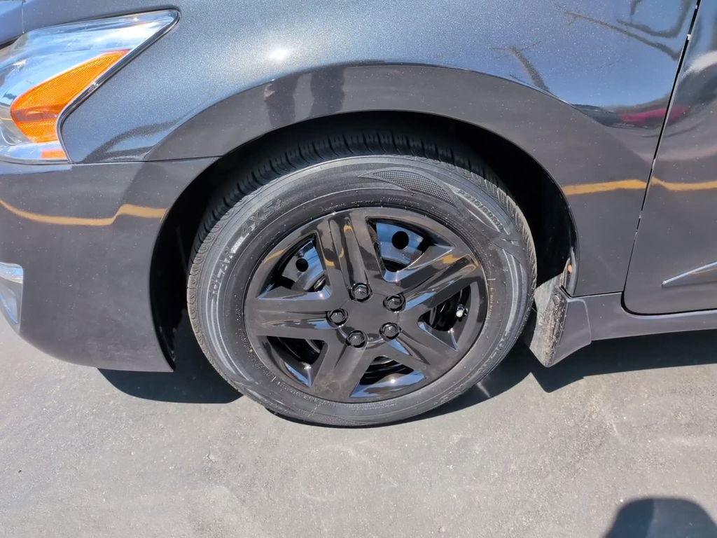 Used 2015 Nissan Altima 2.5 S w/ Power Driver Seat Package FWD image 12