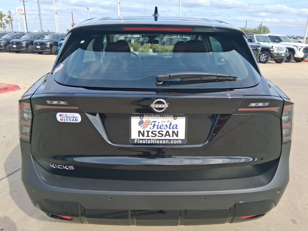 New 2026 Nissan Kicks S image 5