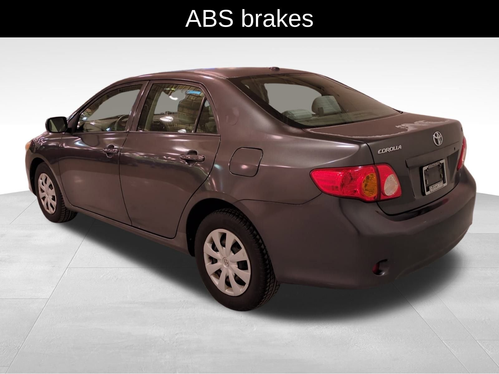 Used 2010 Toyota Corolla LE image 5