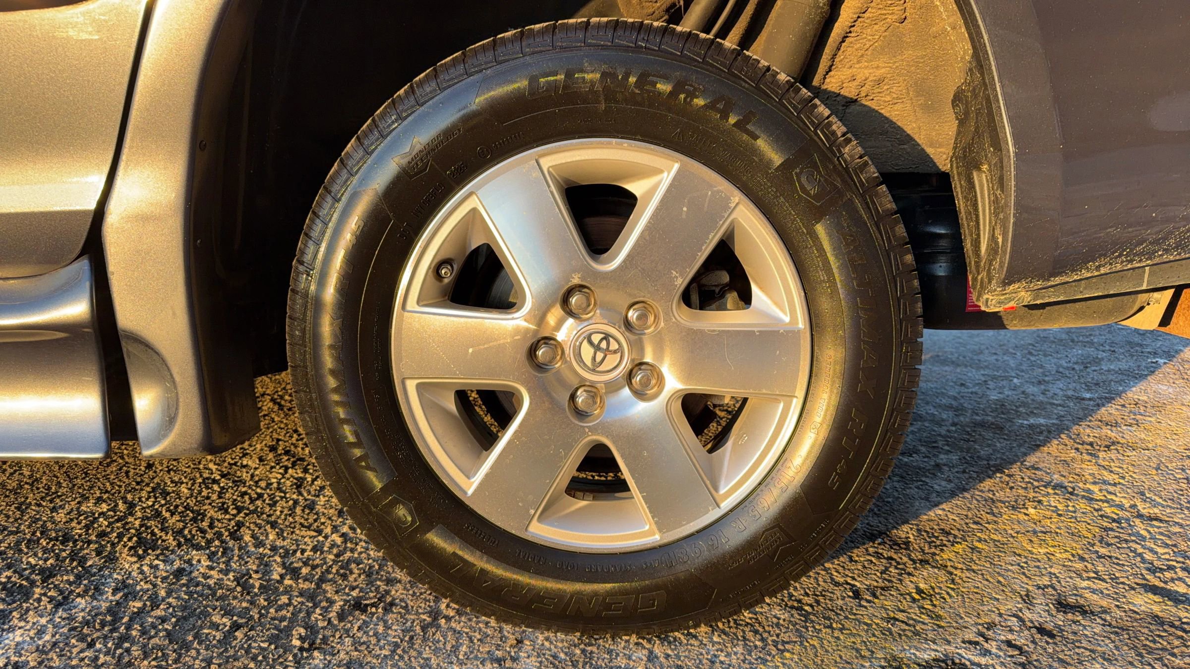 Used 2010 Toyota Sienna LE FWD image 10