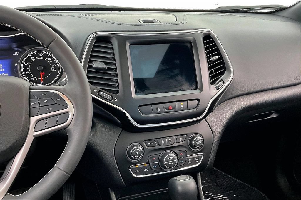 Used 2021 Jeep Cherokee Latitude Lux 80th Anniv w/ Quick Order Package 26U 80TH AWD/4WD image 8