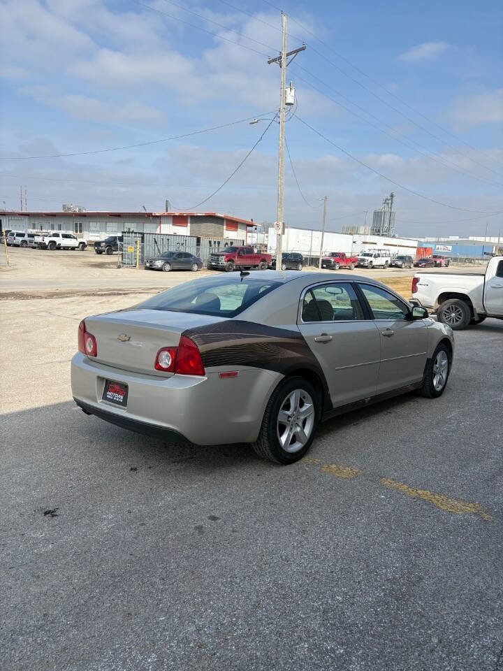 Used 2011 Chevrolet Malibu LS image 5