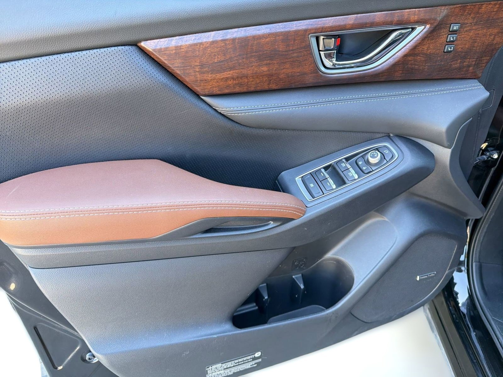 Used 2023 Subaru Ascent Touring image 13