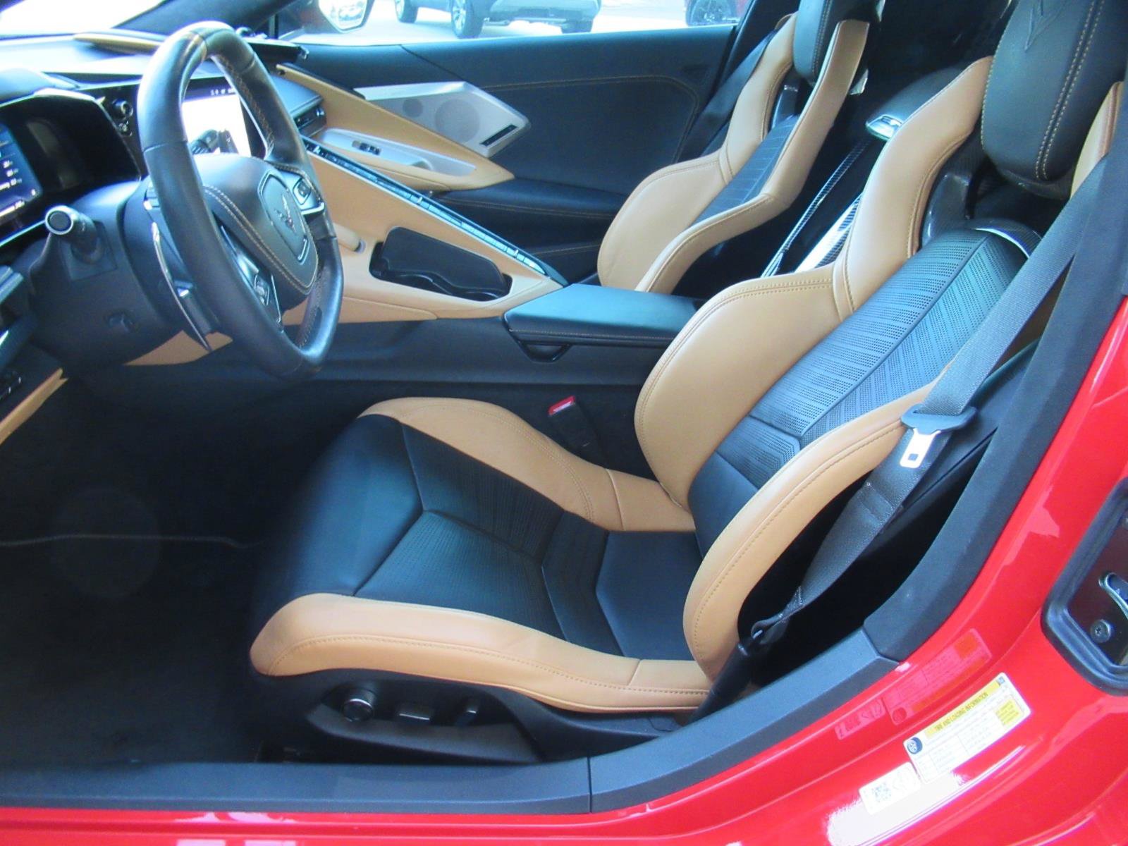 Used 2024 Chevrolet Corvette Stingray Premium Cpe w/ Z51 Performance Package RWD image 14