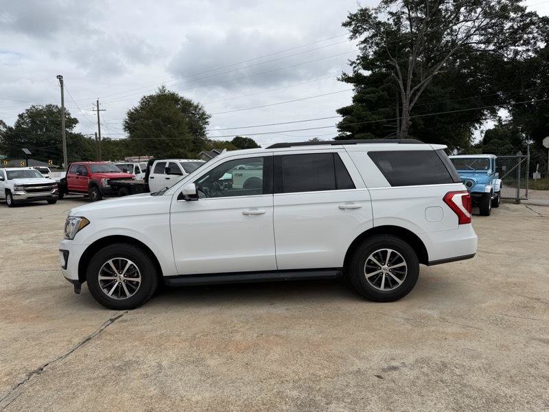 Used 2021 Ford Expedition XLT AWD/4WD image 2