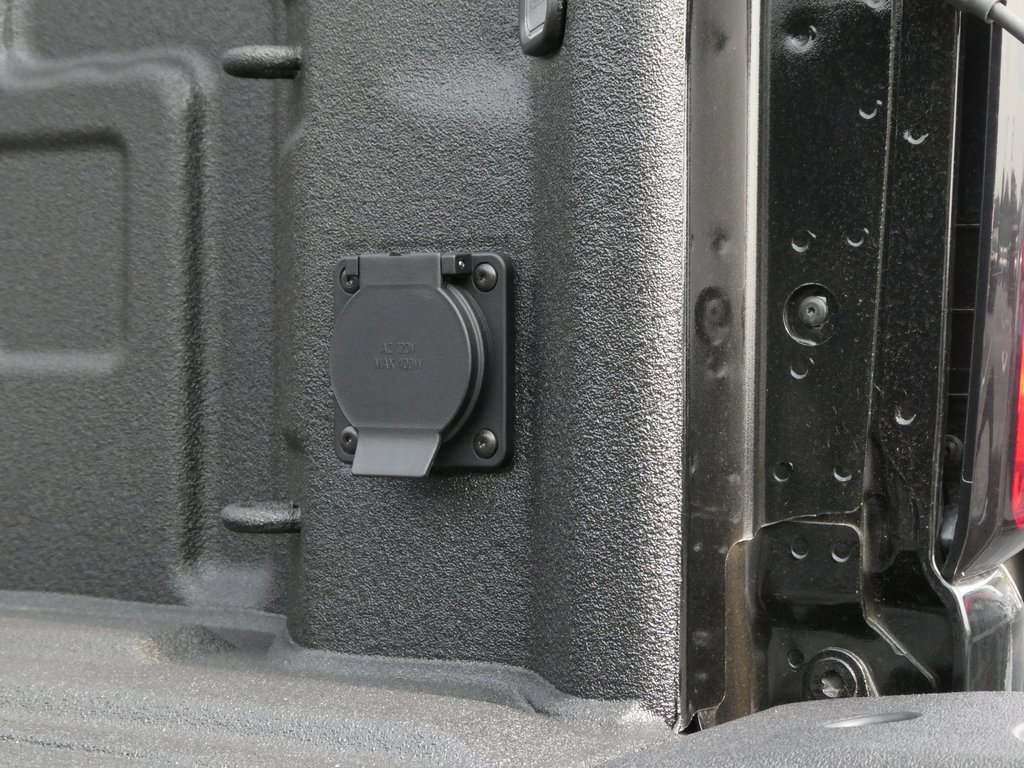 New 2025 GMC Sierra 1500 Elevation w/ Preferred Package image 31