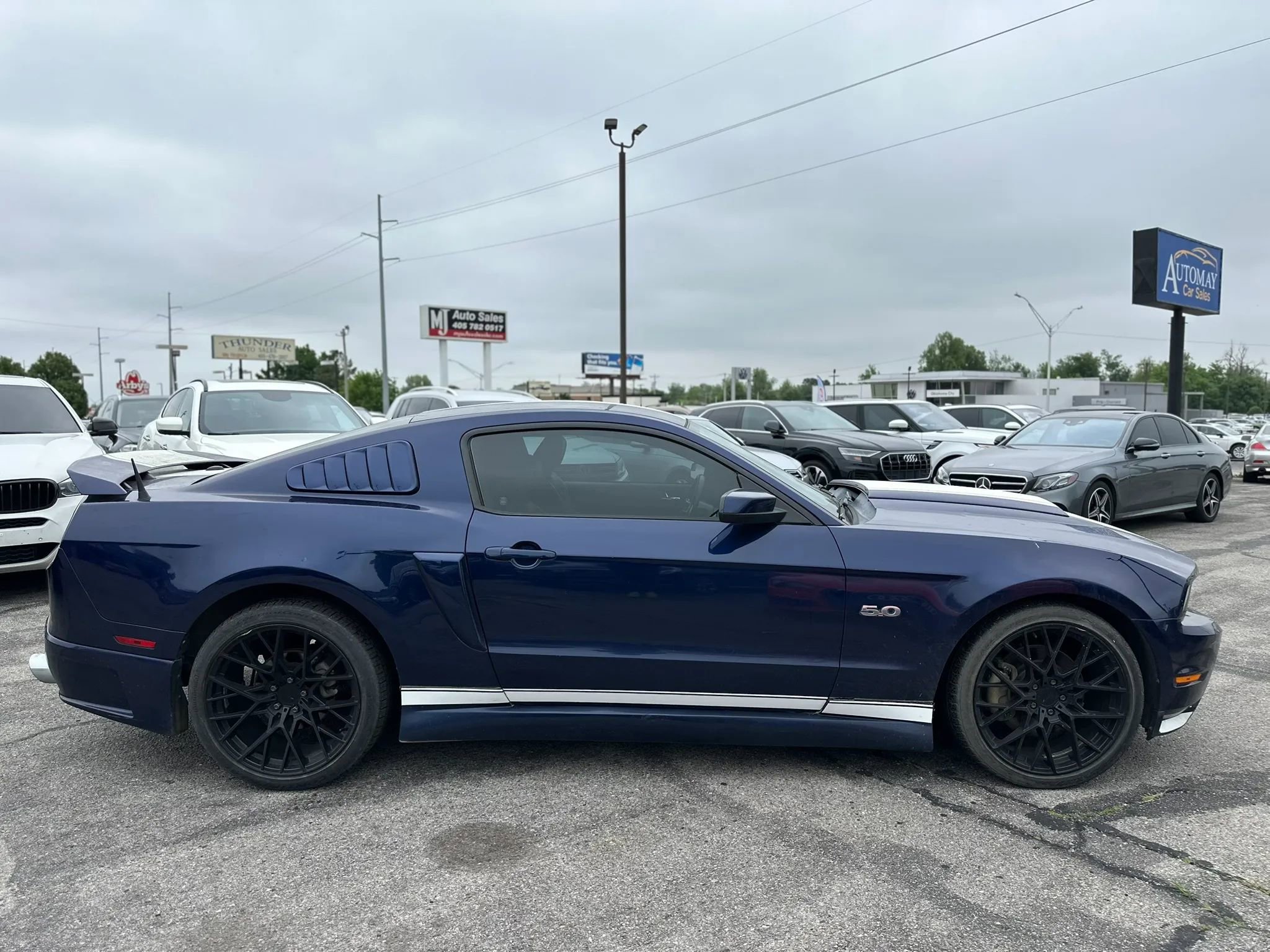 Used 2012 Ford Mustang GT Premium w/ GT Coupe Accessory Pkg 5 image 5