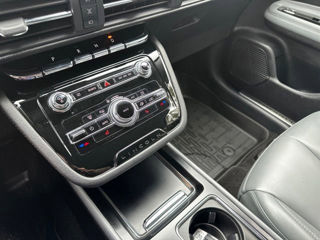 Certified 2022 Lincoln Corsair FWD image 33