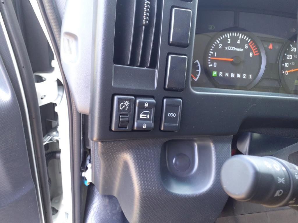 New 2024 Chevrolet Low Cab Forward image 14