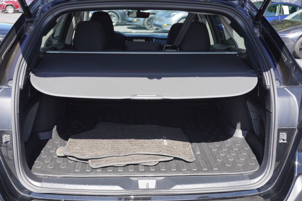 Used 2025 Subaru Outback Premium w/ Popular Package #1A AWD/4WD image 42