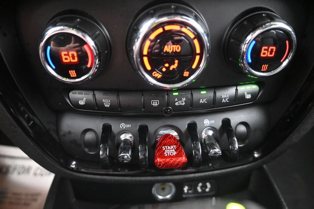 Used 2016 MINI Cooper Clubman S FWD image 17