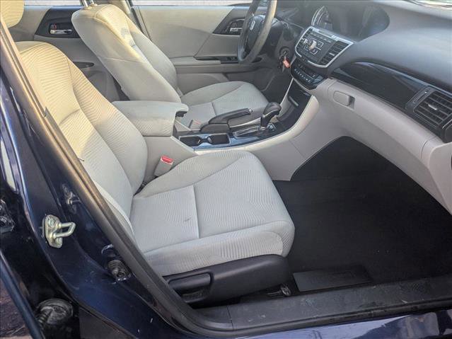 Used 2017 Honda Accord LX image 21